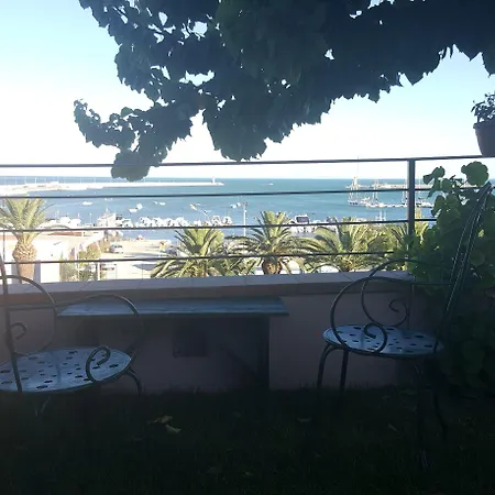 La Dolce Vista - Di Charme Alojamento de Acomodação e Pequeno-almoço Manfredónia