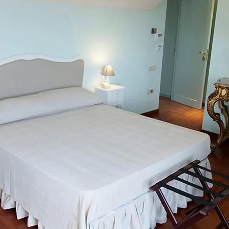 La Dolce Vista - Di Charme Alojamento de Acomodação e Pequeno-almoço Manfredónia