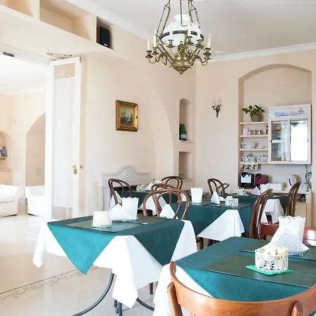 La Dolce Vista - Di Charme Alojamento de Acomodação e Pequeno-almoço Manfredónia