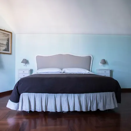 Alojamento de Acomodação e Pequeno-almoço La Dolce Vista - Di Charme 4*